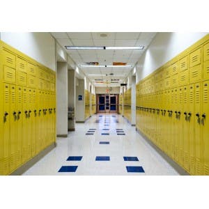school_Locker_hallway.jpg