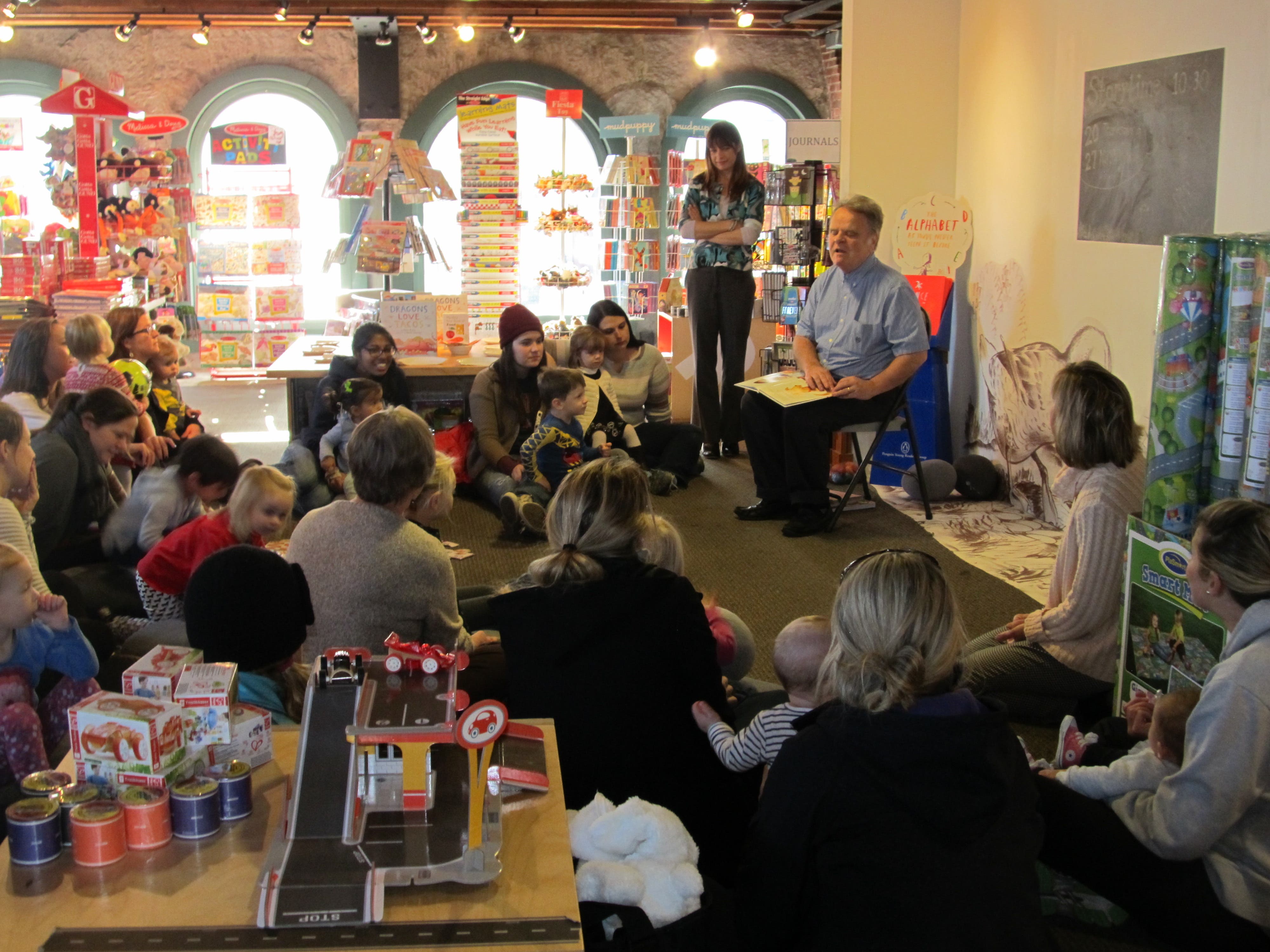 News small post card thumbnail