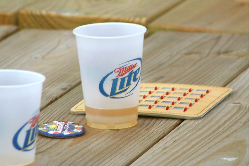 PHOTOS Beer, Brats and Bingo a True Lakeville Reunion Lakeville, MN