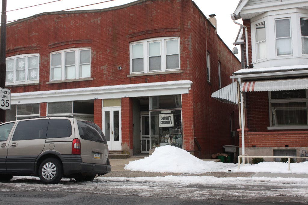 News small post card thumbnail