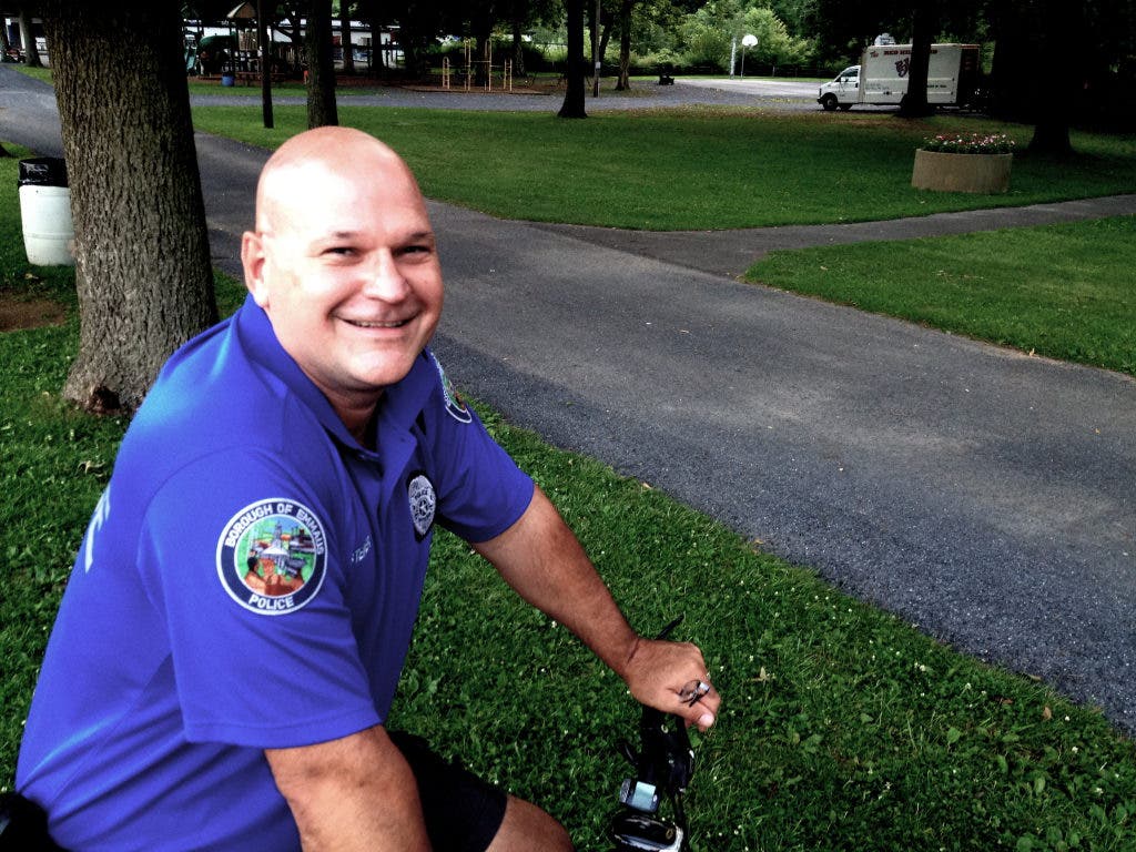 News small post card thumbnail