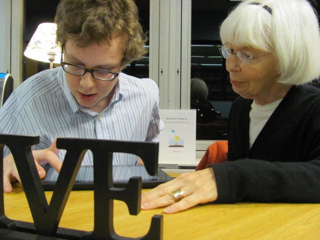 News small post card thumbnail