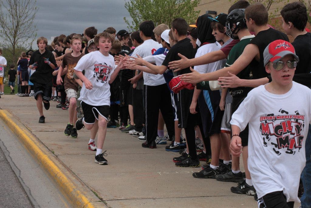 Lakeville's Century Middle School Hosts Mighty Mile | Lakeville, MN Patch