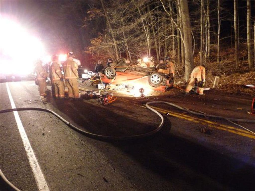 Update: Road Remains Closed as Police Investigate Fatal Crash | Enfield ...