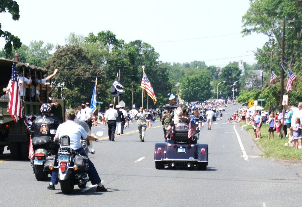 PHOTOS: Enfield Memorial Day Parade | Enfield, CT Patch