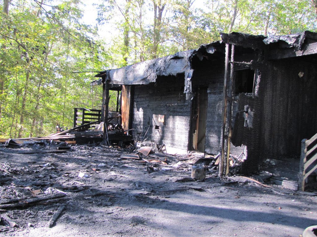 Fire On Old Hickory Devastates Two Families (PHOTOS) | Branford, CT Patch