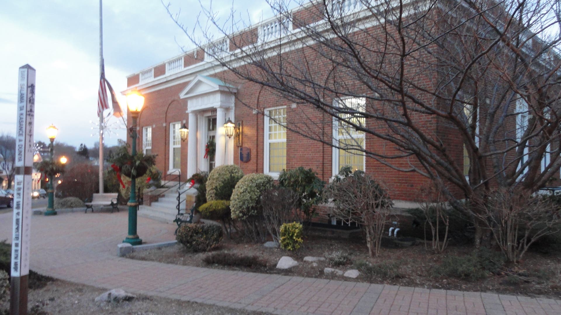 News small post card thumbnail