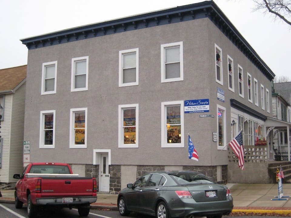 News small post card thumbnail