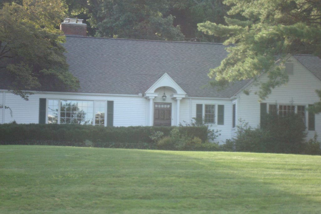 FourBedroom Cape on Stoner Drive Sells for 810,000 West Hartford