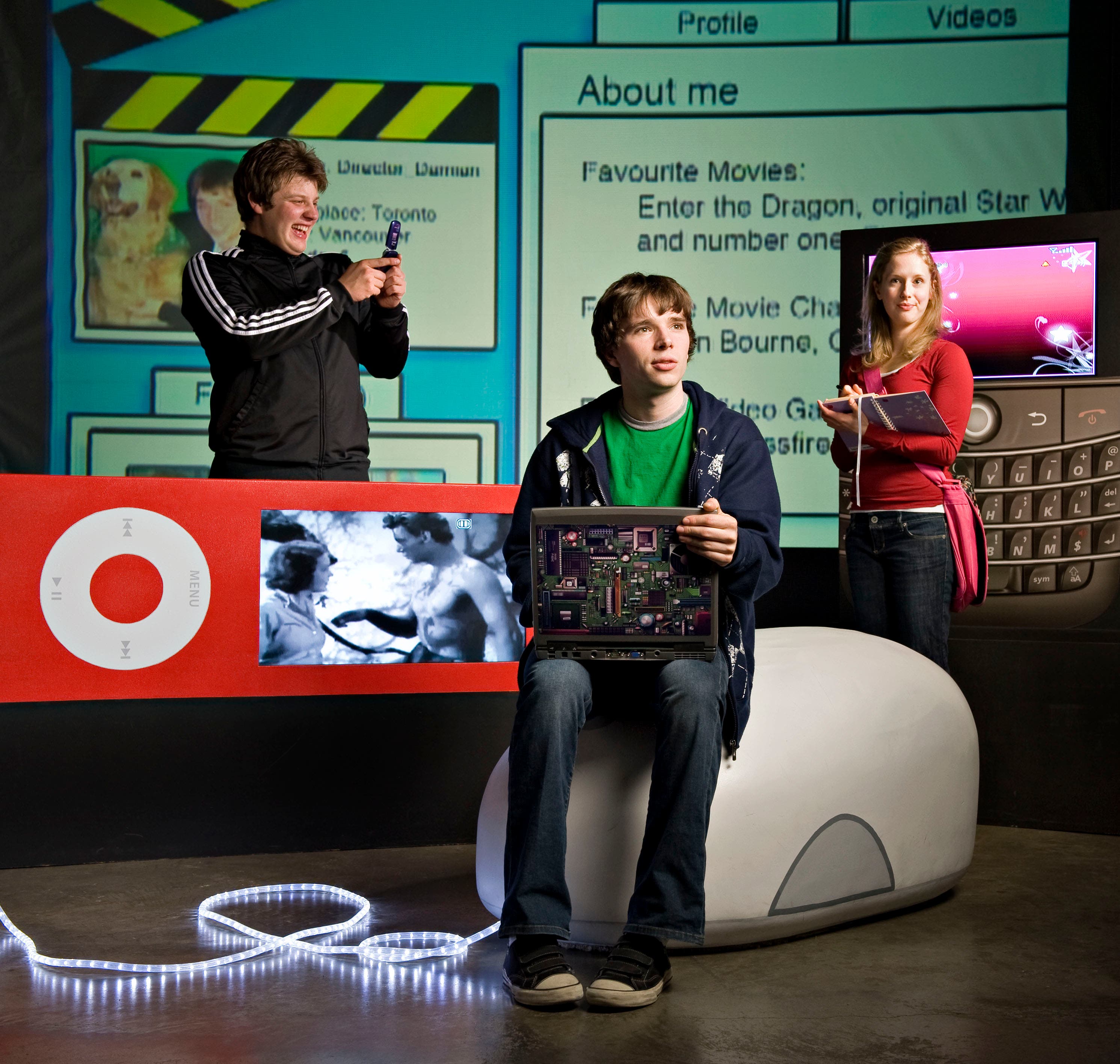 News small post card thumbnail