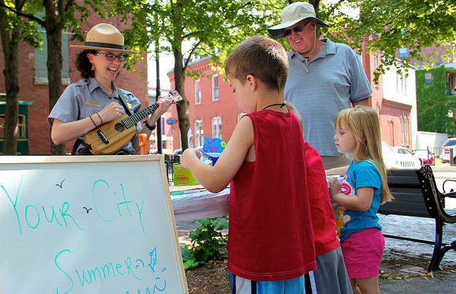 News small post card thumbnail