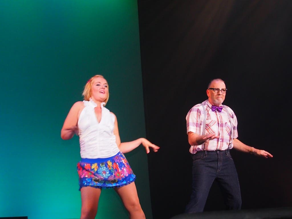 News small post card thumbnail