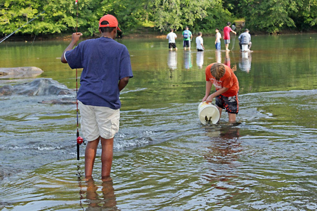 Jones Bridge Park Hosts Kids Fishing Derby Peachtree