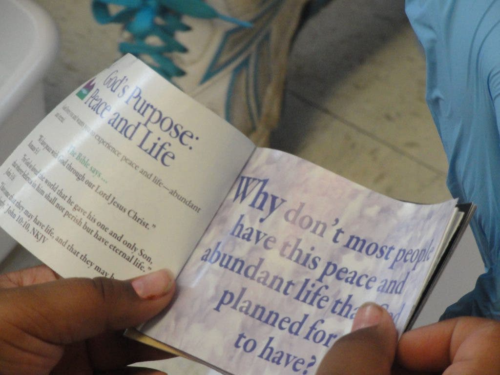 News small post card thumbnail