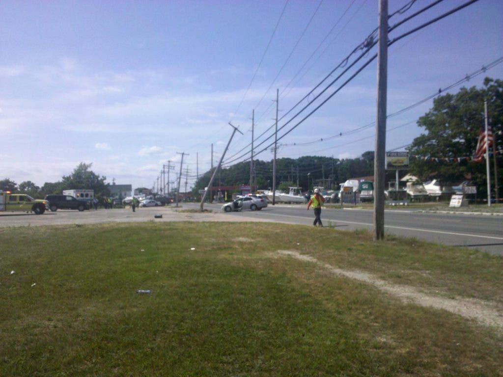 Power Out Along Route 9 After Car Collides with Utility Pole | Berkeley ...