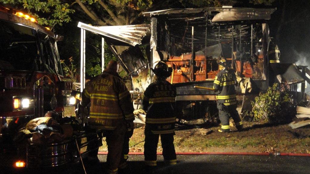 Early Morning Fire Engulfs Toms River Mobile Home | Toms River, NJ Patch