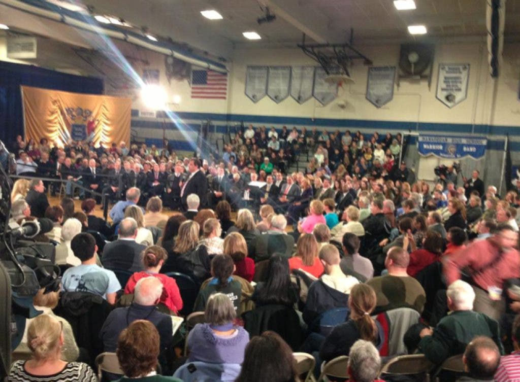 News small post card thumbnail