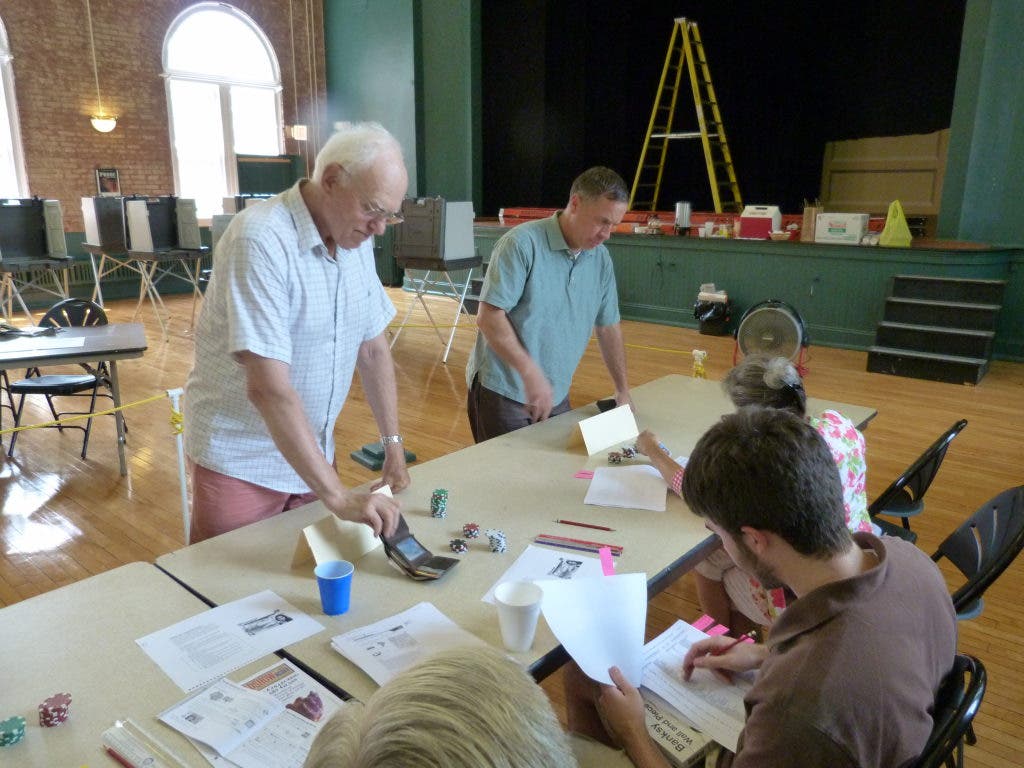 News small post card thumbnail