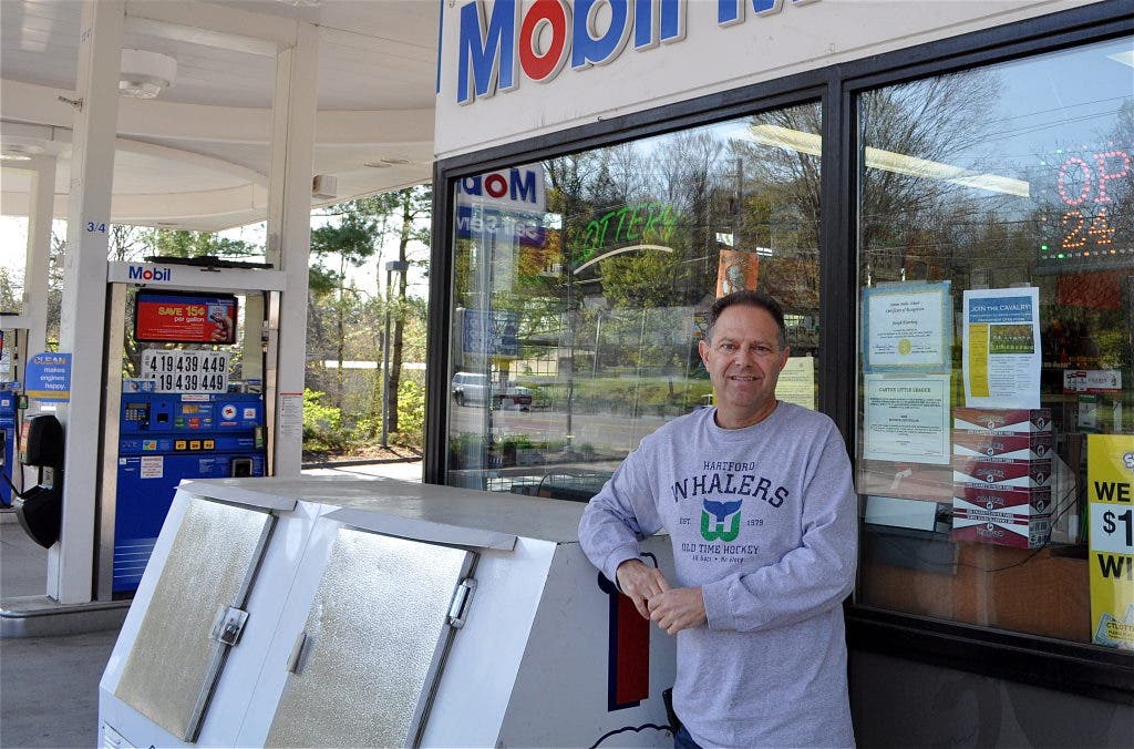 News small post card thumbnail