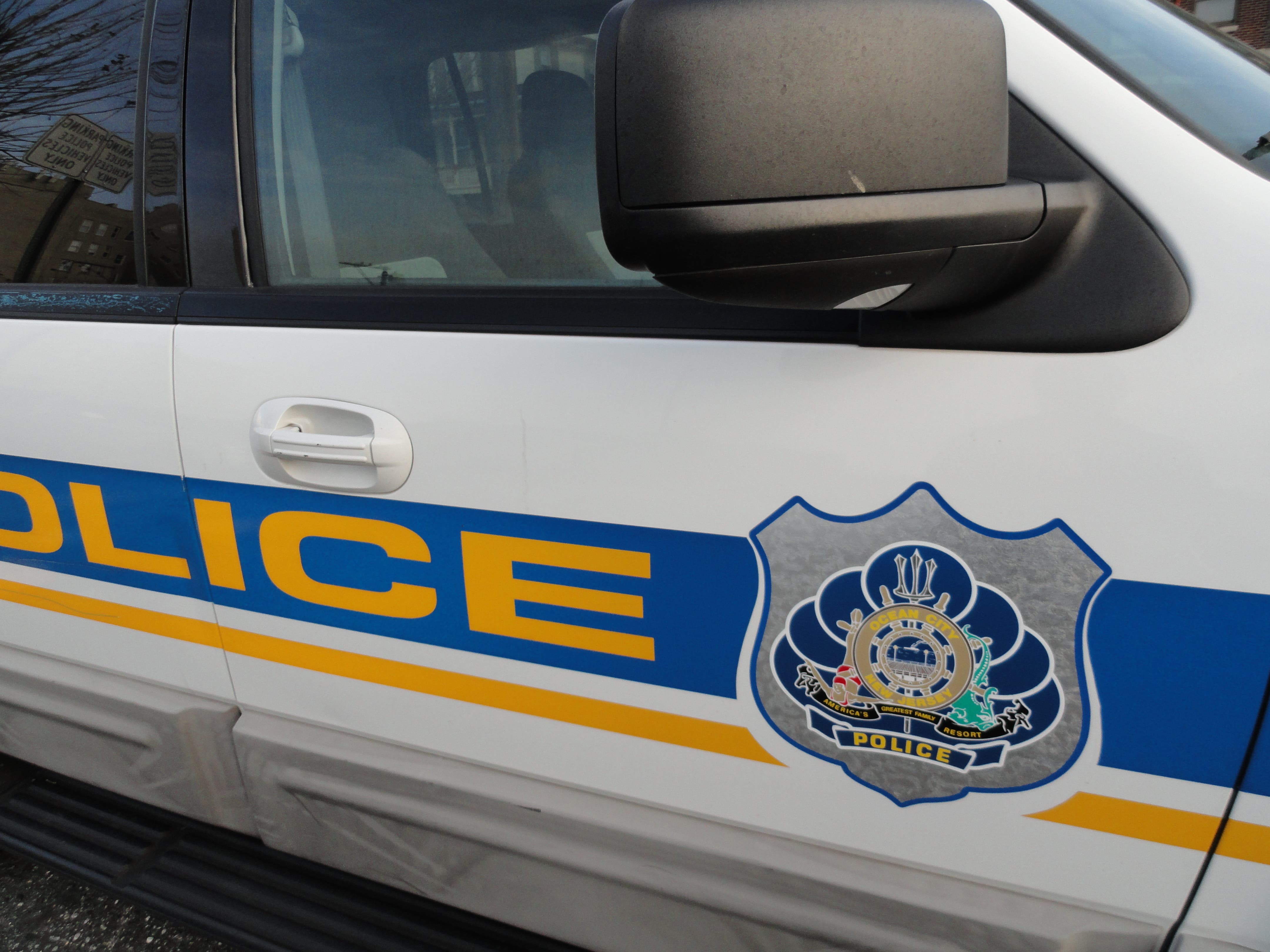 Police Searching for Two Suspects in Stabbing on Ocean City Beach ...