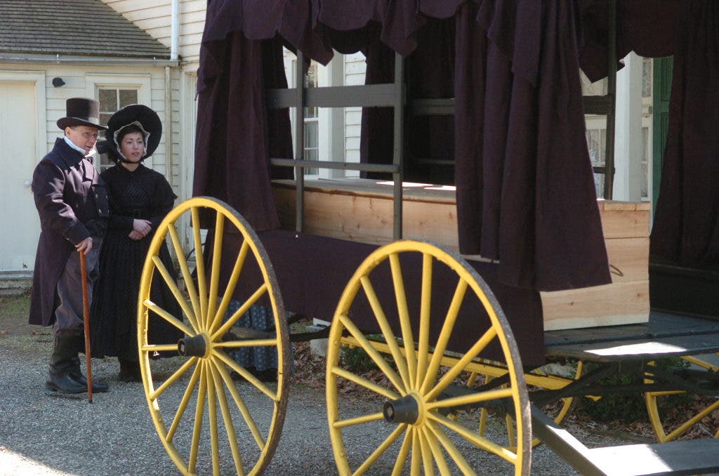 News small post card thumbnail