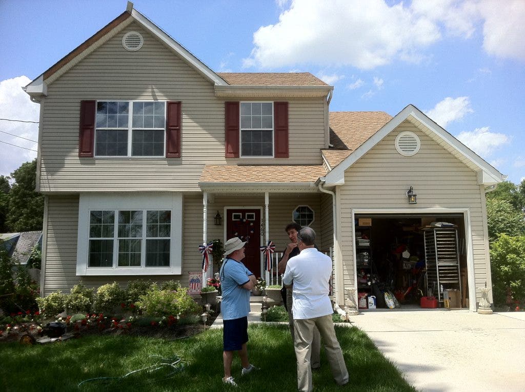 News small post card thumbnail