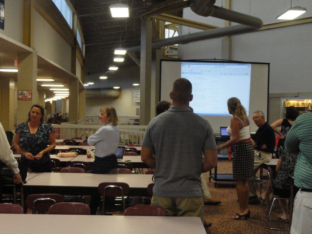 News small post card thumbnail