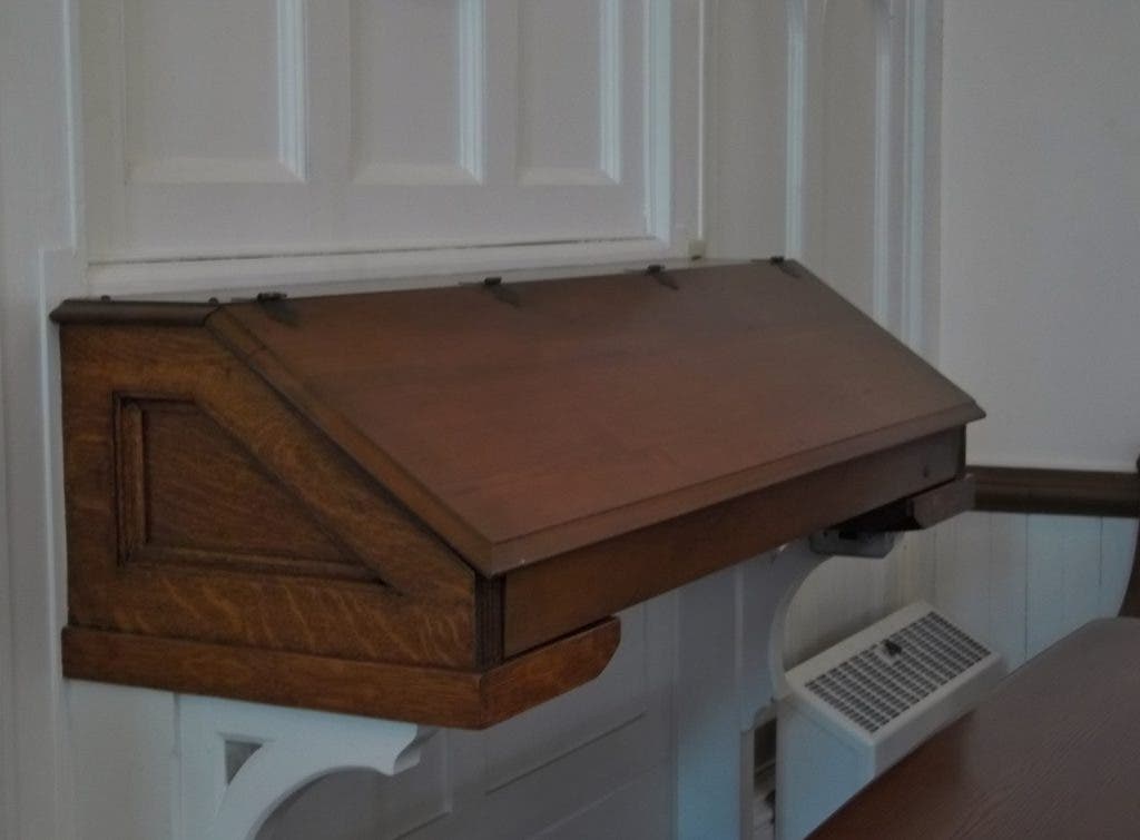 News small post card thumbnail