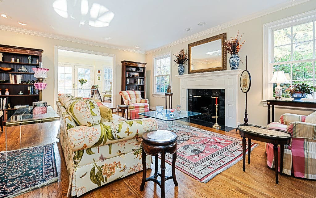 Open Invitation: Front Porch of Belle Haven Cape Welcomes All | Greater ...