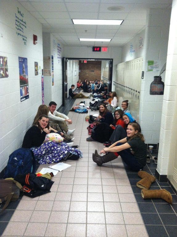 News small post card thumbnail