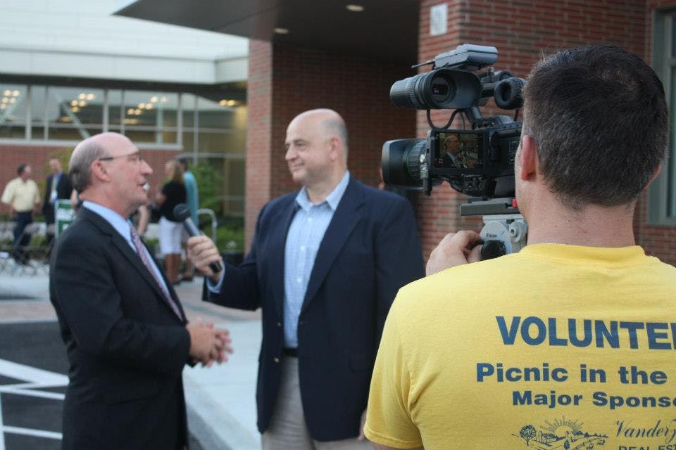 News small post card thumbnail