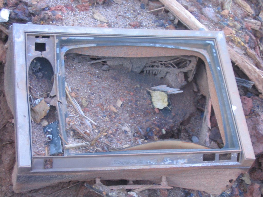 News small post card thumbnail