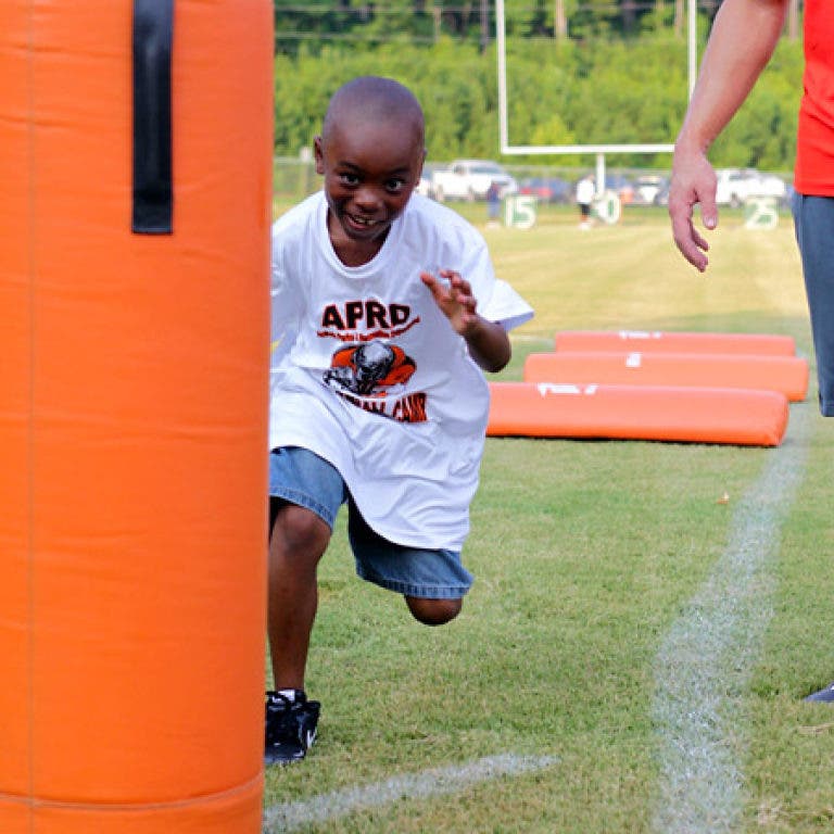 Acworth Kids Practice Football in Heat Acworth, GA Patch