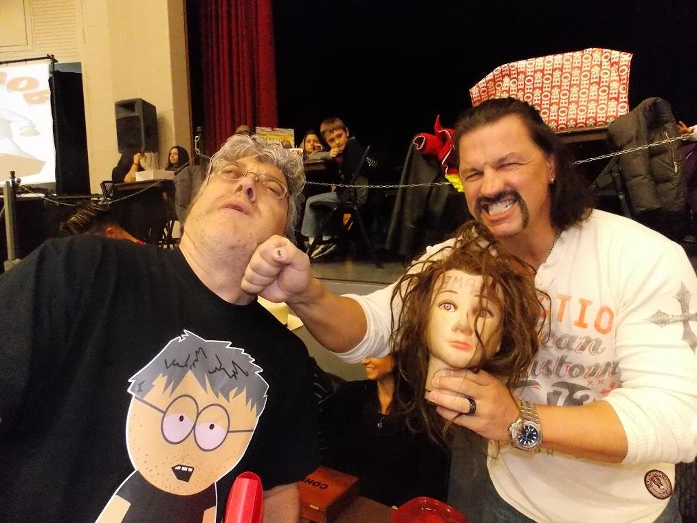 News small post card thumbnail