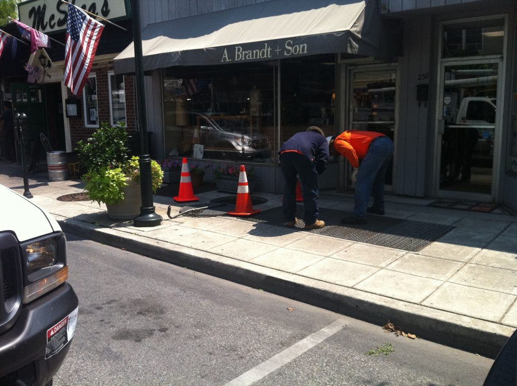 News small post card thumbnail