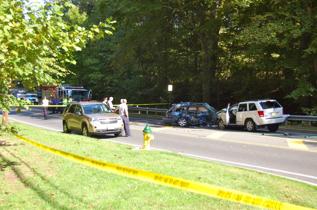 Middletown Father and Son, 6, Killed in Holmdel Crash | Holmdel, NJ Patch