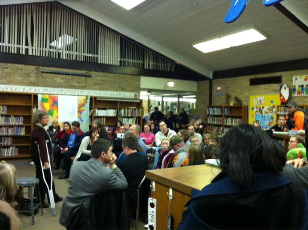 News small post card thumbnail