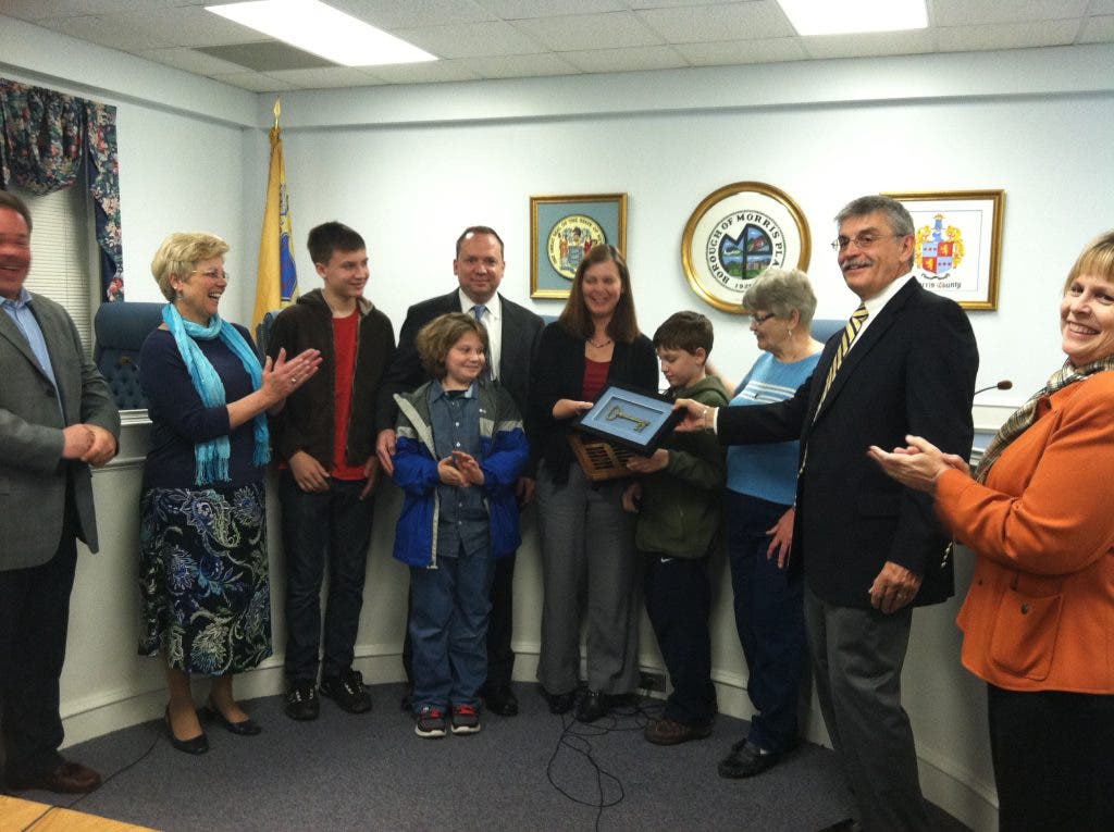 News small post card thumbnail