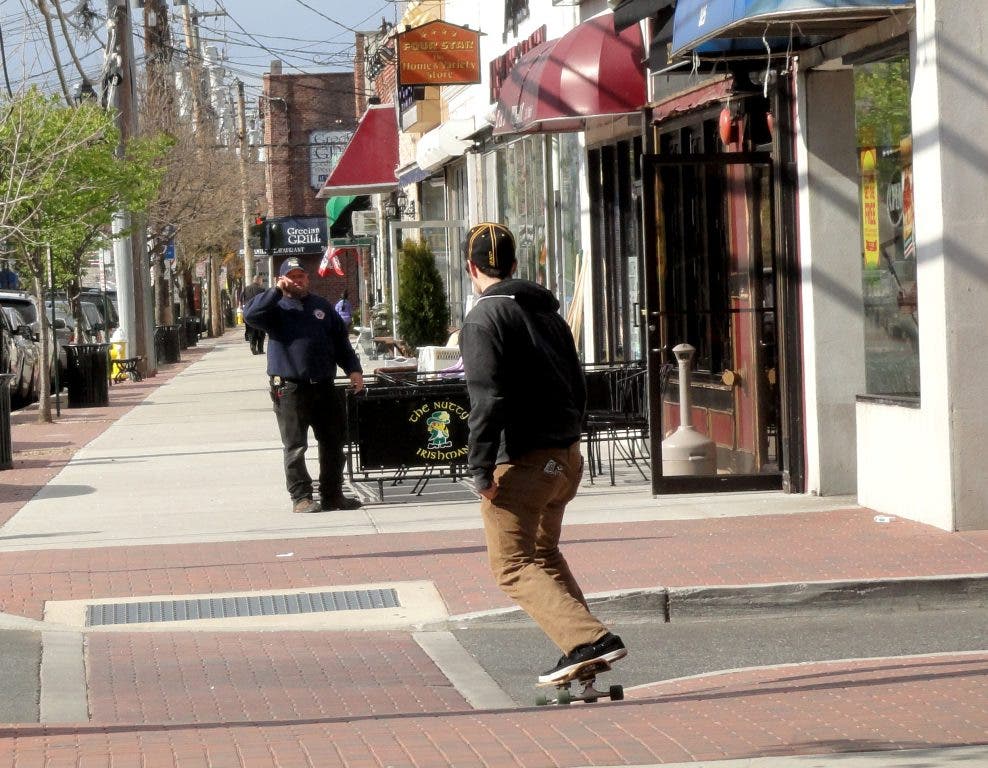 News small post card thumbnail