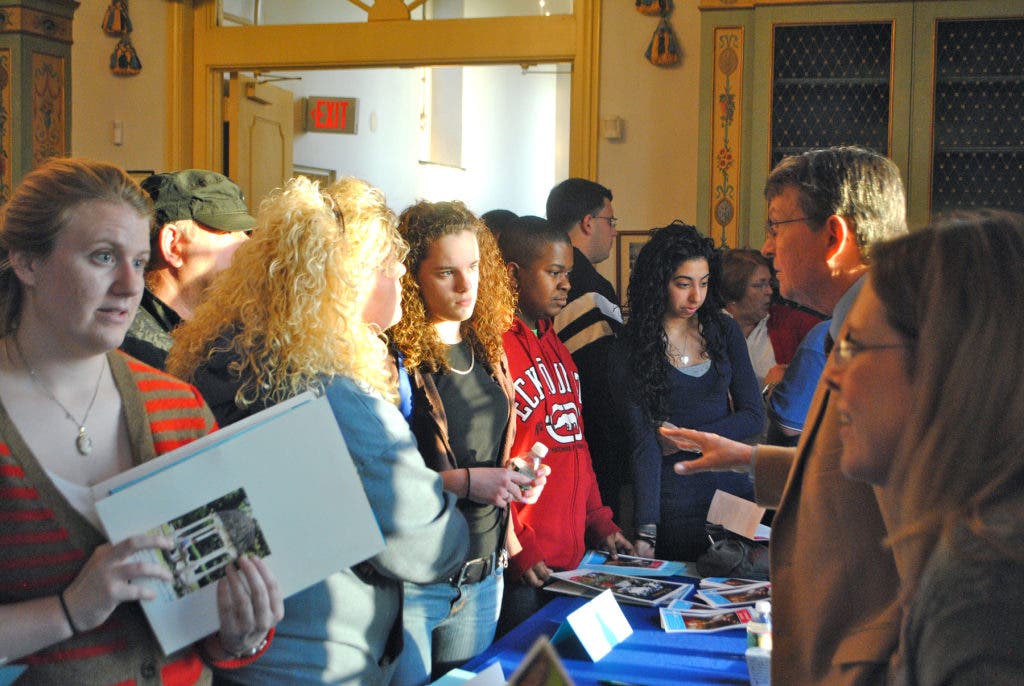 News small post card thumbnail