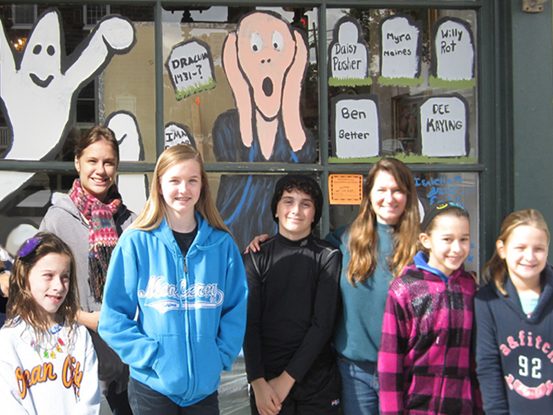 News small post card thumbnail