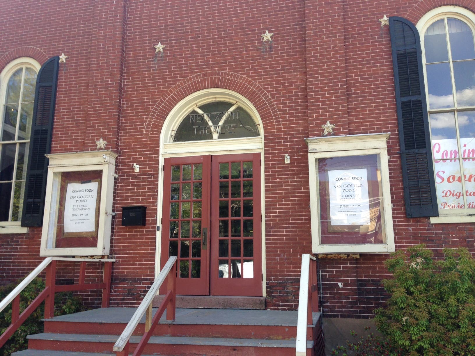 News small post card thumbnail