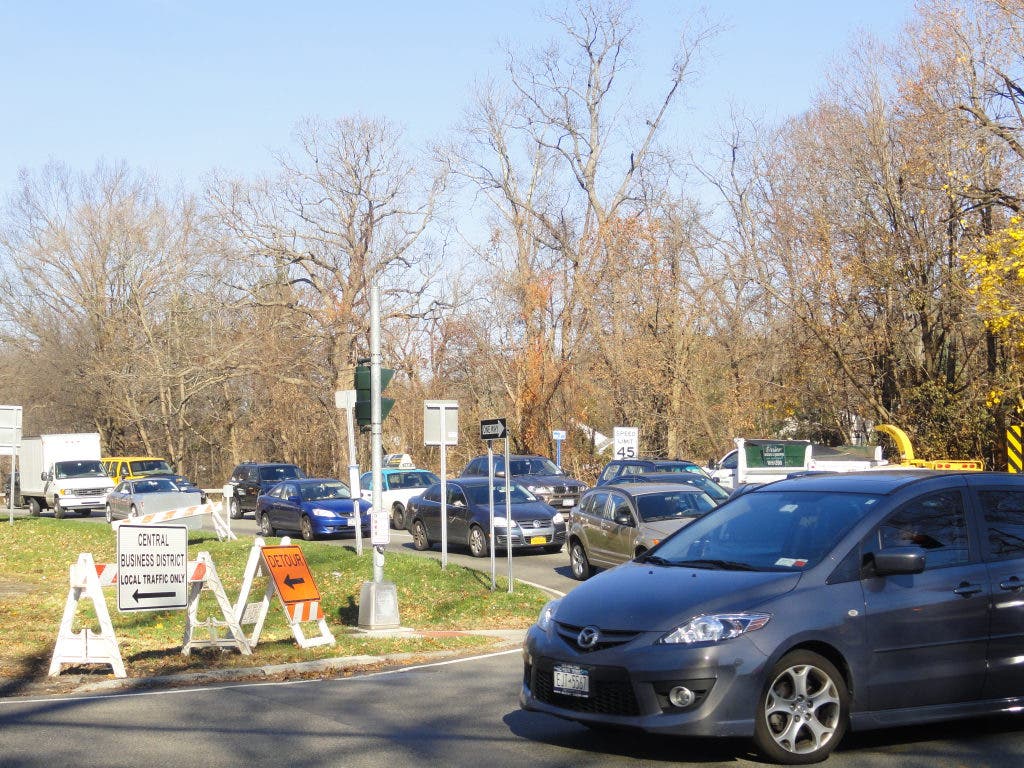UPDATE Pleasantville Road, Route 9A Reopen After Gas Main Break [VIDEO