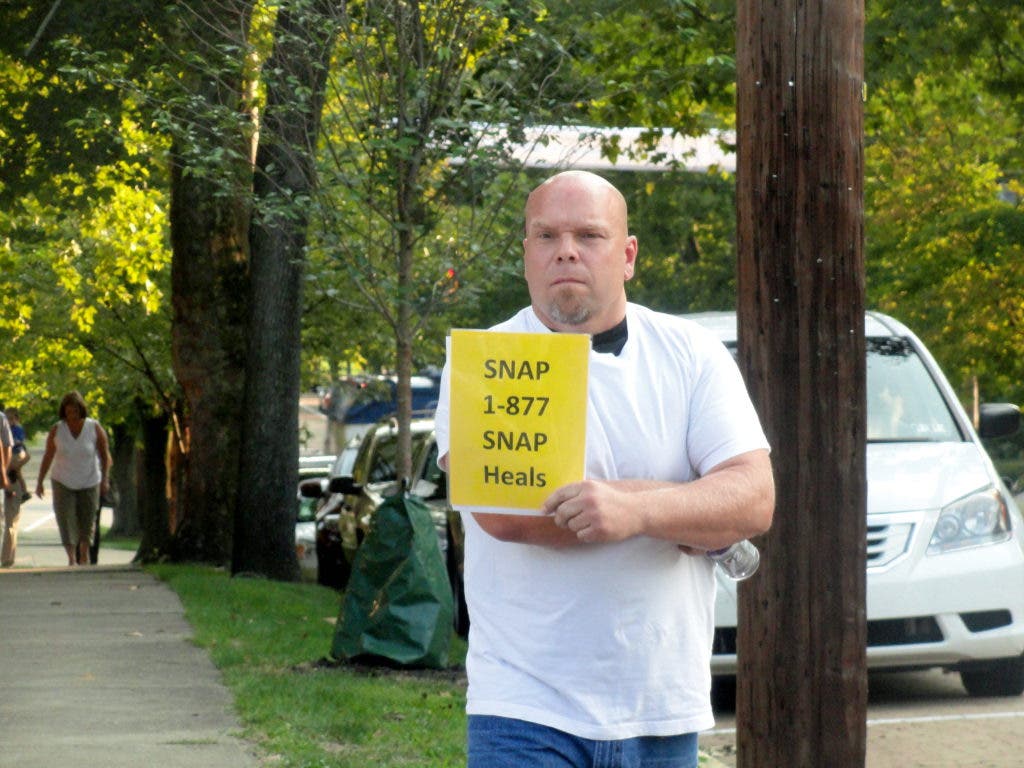 News small post card thumbnail