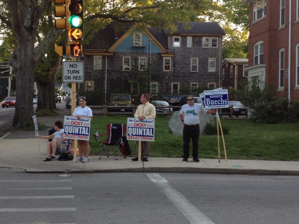 News small post card thumbnail