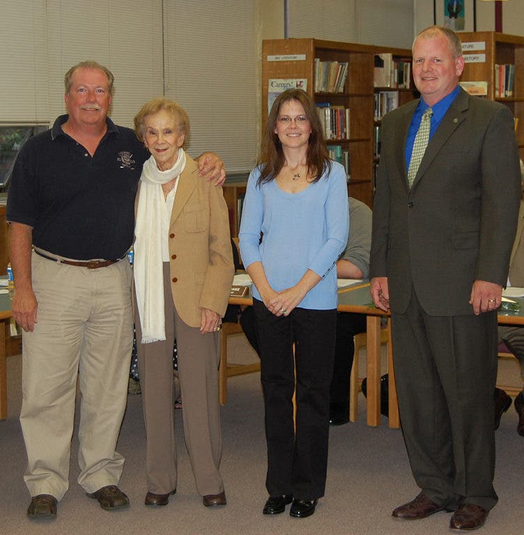 New Milford Board of Education Reorganizes | New Milford, NJ Patch