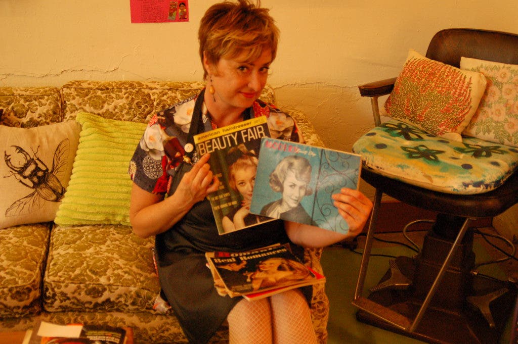 News small post card thumbnail