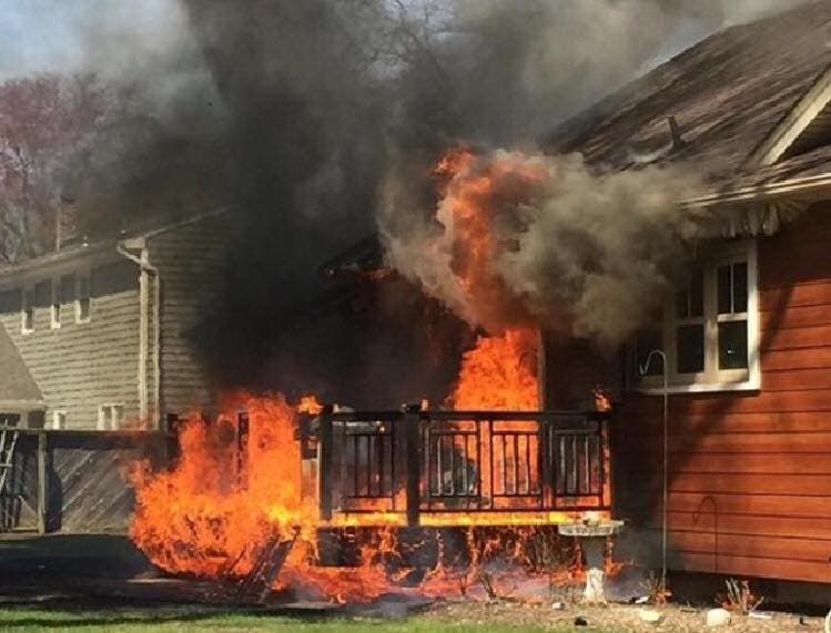 News small post card thumbnail