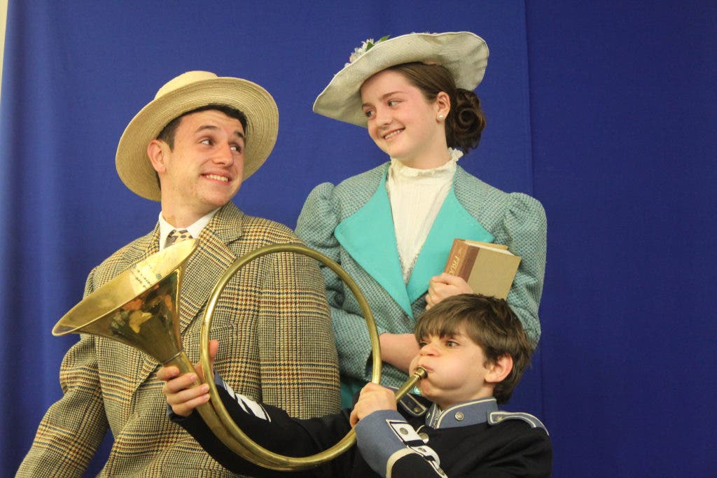 News small post card thumbnail