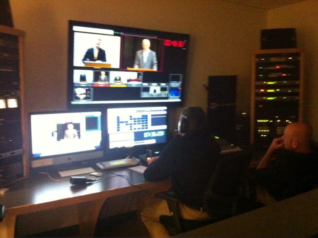 News small post card thumbnail